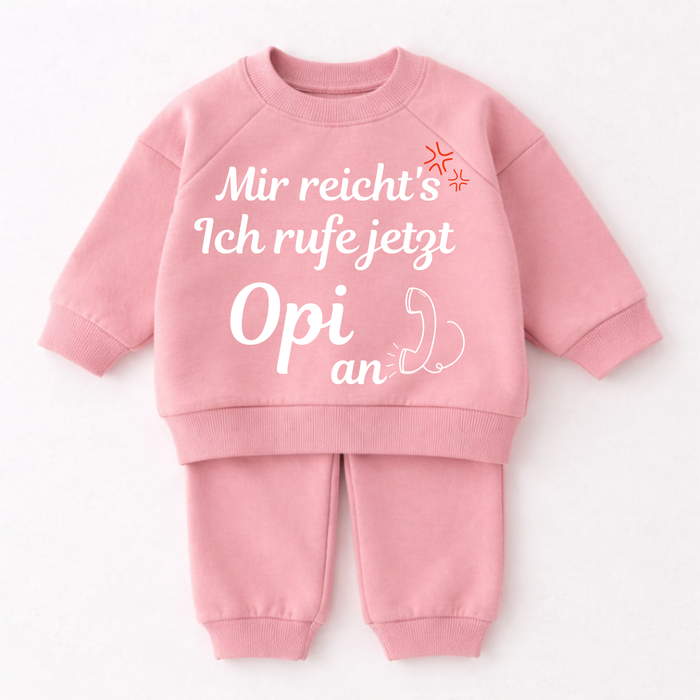 Mir reicht's Ich rufe jetzt ((Opi)) an !!!