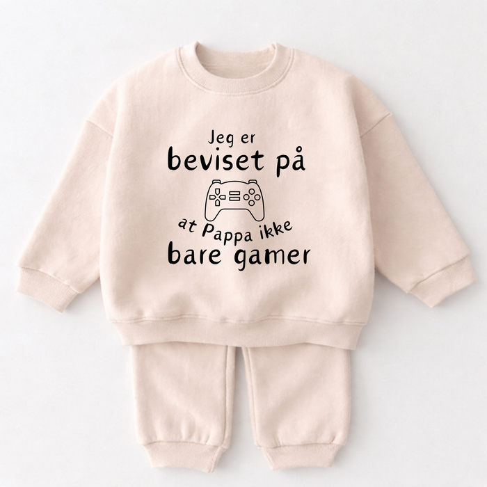 Jeg er beviset på at Pappa ikke bare gamer