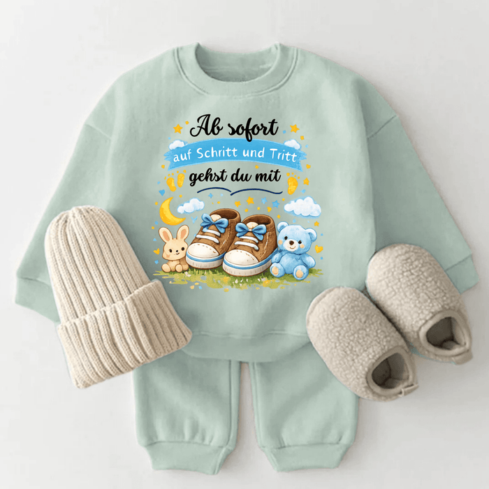 Ab sofort auf Schritt und Tritt gehst du mit - Märchen Mode aus Bio - Baumwolle personalisierte geschenke Babyset & Bodys mit spruch & Geschenkideen für Neugeborene & 0–24 Monate & und perfekt als Geschenk zur Geburt