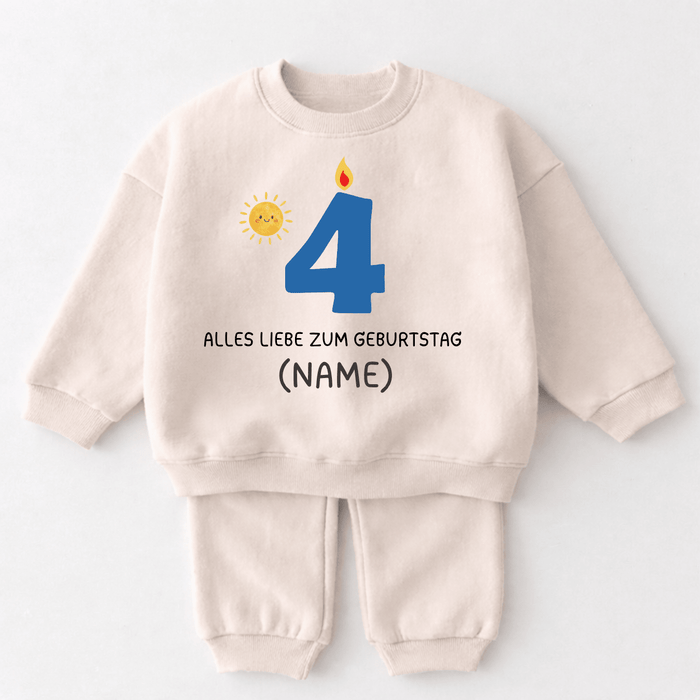 ALLES LIEBE ZUM GEBURTSTAG 4 (NAME) - Märchen Mode aus Bio - Baumwolle personalisierte geschenke Babyset & Bodys mit spruch & Geschenkideen für Neugeborene & 0–24 Monate & und perfekt als Geschenk zur Geburt