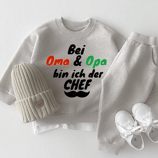 Bei Oma & Opa bin ich der CHEF.