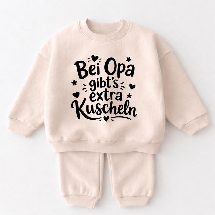 Bei Opa gibt's extra Kuscheln - Märchen Mode aus Bio-Baumwolle personalisierte geschenke Babyset & Bodys mit spruch & Geschenkideen für Neugeborene & 0–24 Monate & und perfekt als Geschenk zur Geburt