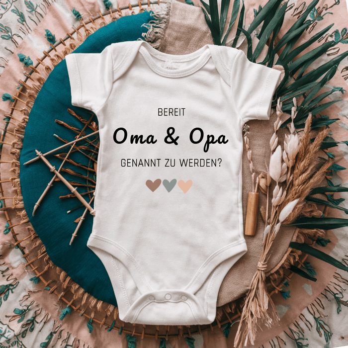 BEREIT Oma & Opa GENANNT ZU WERDEN? - Märchen Mode aus Bio - Baumwolle personalisierte geschenke Babyset & Bodys mit spruch & Geschenkideen für Neugeborene & 0–24 Monate & und perfekt als Geschenk zur Geburt