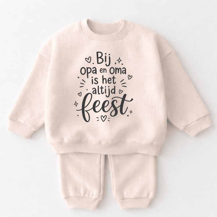 Bij opa & oma is het altijd feest - Märchen Mode aus Bio - Baumwolle personalisierte geschenke Babyset & Bodys mit spruch & Geschenkideen für Neugeborene & 0–24 Monate & und perfekt als Geschenk zur Geburt
