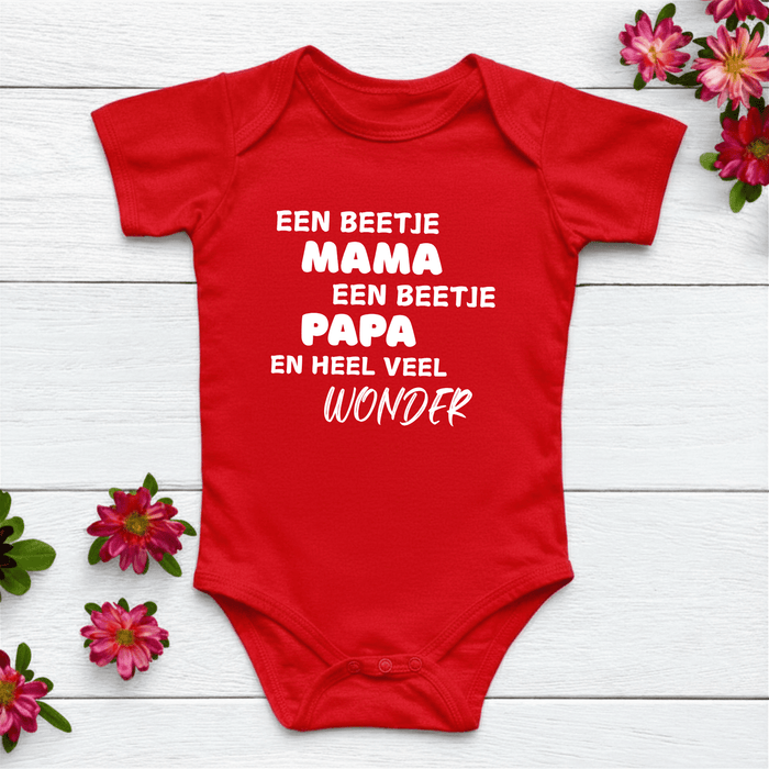 Een beetje MAMA Een beetje PAPA en heel veel WONDER Body Rood - Märchen Mode aus Bio - Baumwolle personalisierte geschenke Babyset & Bodys mit spruch & Geschenkideen für Neugeborene & 0–24 Monate & und perfekt als Geschenk zur Geburt
