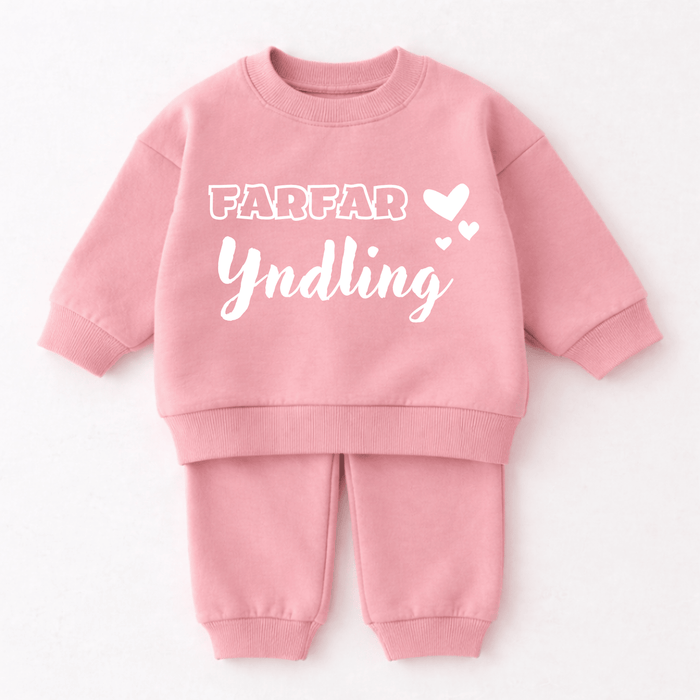 Farfar Yndling - Märchen Mode aus Bio - Baumwolle personalisierte geschenke Babyset & Bodys mit spruch & Geschenkideen für Neugeborene & 0–24 Monate & und perfekt als Geschenk zur Geburt