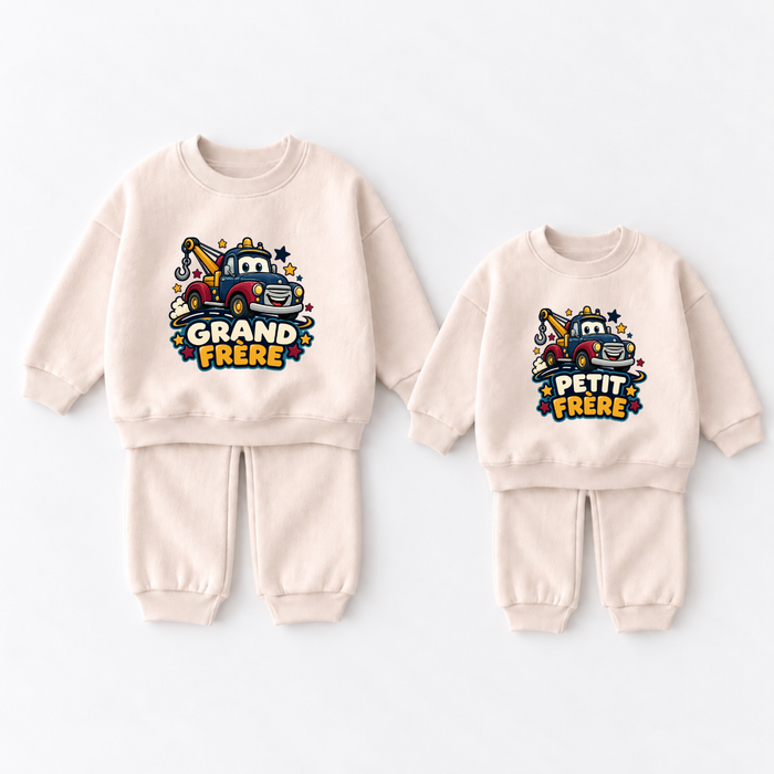 Ensemble assorti beige Grand frère et Petit frère – Camion de chantier