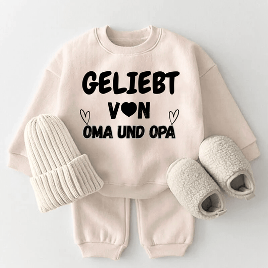 GELIEBT VON OMA UND OPA - Geschenkbox