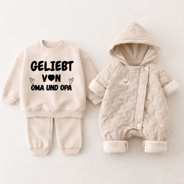Geliebt von Oma und Opa + Winter Strampler - Märchen Mode aus Bio - Baumwolle personalisierte geschenke Babyset & Bodys mit spruch & Geschenkideen für Neugeborene & 0–24 Monate & und perfekt als Geschenk zur Geburt