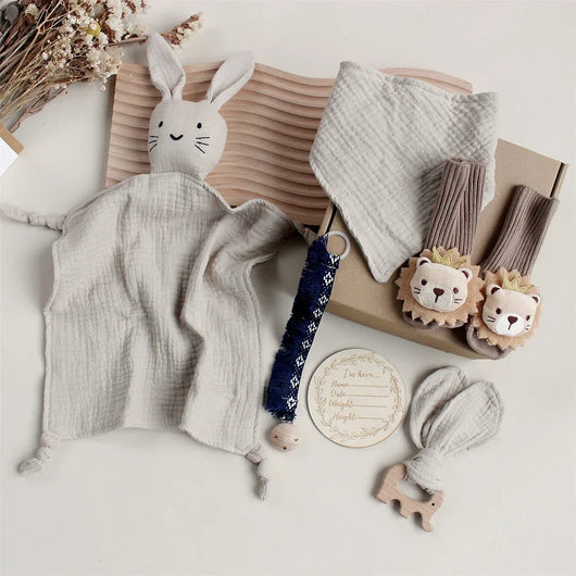 Geschenkbox 6 - teilig - Märchen Mode aus Bio - Baumwolle personalisierte geschenke Baby Outfit, Strampler & Geschenkideen für Neugeborene & 0–24 Monate & und perfekt als Geschenk zur Geburt product_