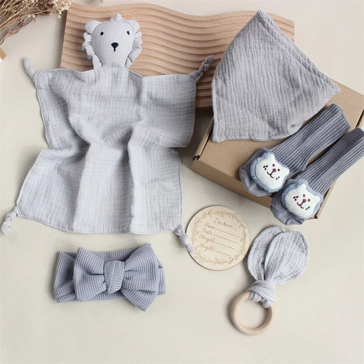 Geschenkbox 6 - teilig - Märchen Mode aus Bio - Baumwolle personalisierte geschenke Baby Outfit, Strampler & Geschenkideen für Neugeborene & 0–24 Monate & und perfekt als Geschenk zur Geburt product_