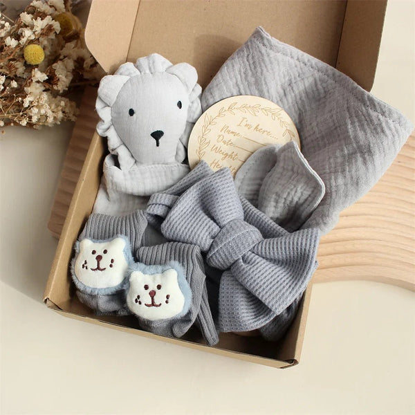Geschenkbox 6 - teilig - Märchen Mode aus Bio - Baumwolle personalisierte geschenke Baby Outfit, Strampler & Geschenkideen für Neugeborene & 0–24 Monate & und perfekt als Geschenk zur Geburt product_
