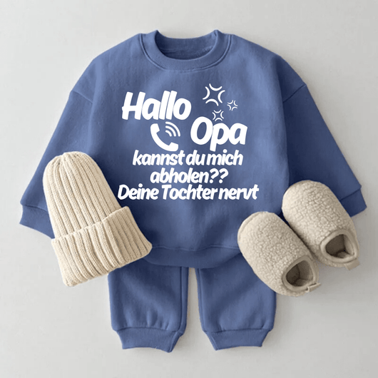 Hallo Opa kannst du mich abholen?? Deine Tochter nervt