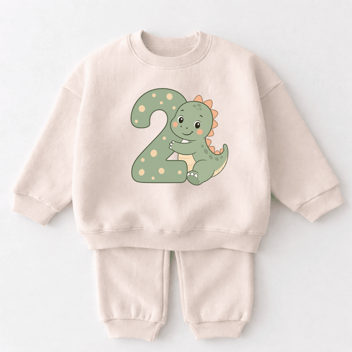 Happy Dino 02 - Märchen Mode aus Bio-Baumwolle personalisierte geschenke Babyset & Bodys mit spruch & Geschenkideen für Neugeborene & 0–24 Monate & und perfekt als Geschenk zur Geburt