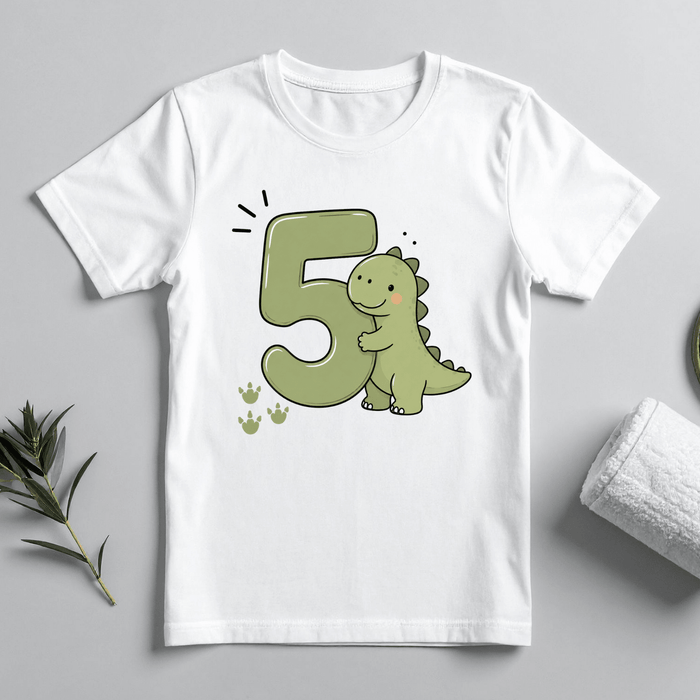 Happy Dino - Tshirt 05 - Märchen Mode aus Bio-Baumwolle personalisierte geschenke Babyset & Bodys mit spruch & Geschenkideen für Neugeborene & 0–24 Monate & und perfekt als Geschenk zur Geburt