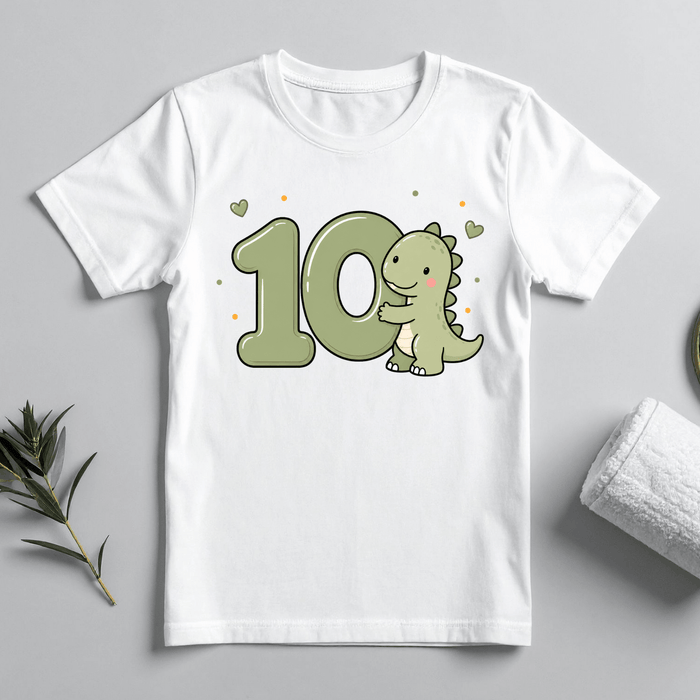 Happy Dino - Tshirt 10 - Märchen Mode aus Bio-Baumwolle personalisierte geschenke Babyset & Bodys mit spruch & Geschenkideen für Neugeborene & 0–24 Monate & und perfekt als Geschenk zur Geburt