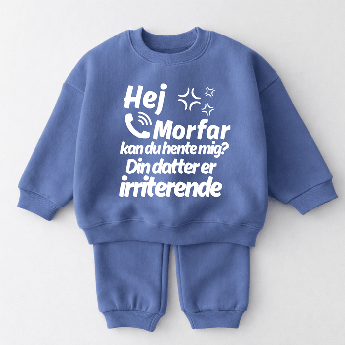Hej Morfar kan du hente mig? Din datter er irriterende - Märchen Mode aus Bio - Baumwolle personalisierte geschenke Babyset & Bodys mit spruch & Geschenkideen für Neugeborene & 0–24 Monate & und perfekt als Geschenk zur Geburt