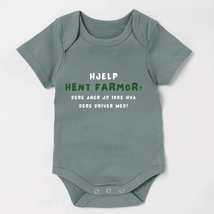 Hjelp HENT FaRMOR! Dere aner jo ikke hva dere driver med! Body - Märchen Mode aus Bio-Baumwolle personalisierte geschenke Babyset & Bodys mit spruch & Geschenkideen für Neugeborene & 0–24 Monate & und perfekt als Geschenk zur Geburt