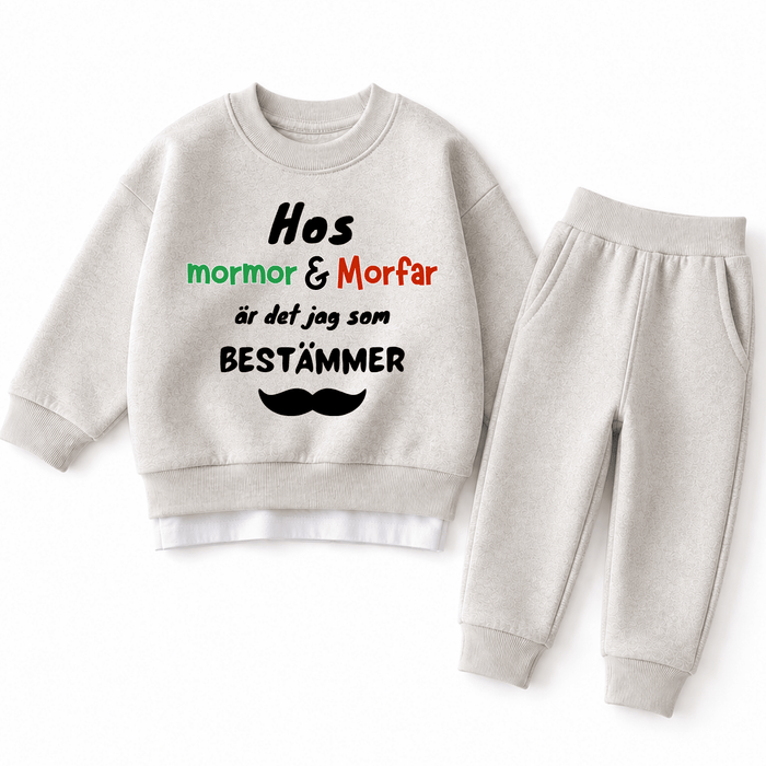 Hos mormor & Morfar är det jag som bestämmer - Märchen Mode aus Bio-Baumwolle personalisierte geschenke Babyset & Bodys mit spruch & Geschenkideen für Neugeborene & 0–24 Monate & und perfekt als Geschenk zur Geburt