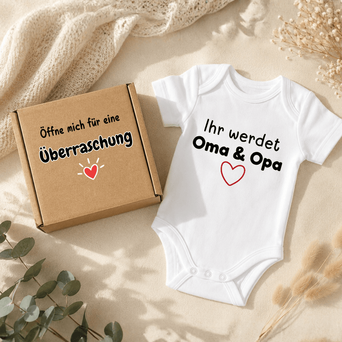 Ihr werdet Oma & Opa - Schwangerschaftsverkündung - Märchen Mode aus Bio - Baumwolle personalisierte geschenke Babyset & Bodys mit spruch & Geschenkideen für Neugeborene & 0–24 Monate & und perfekt als Geschenk zur Geburt