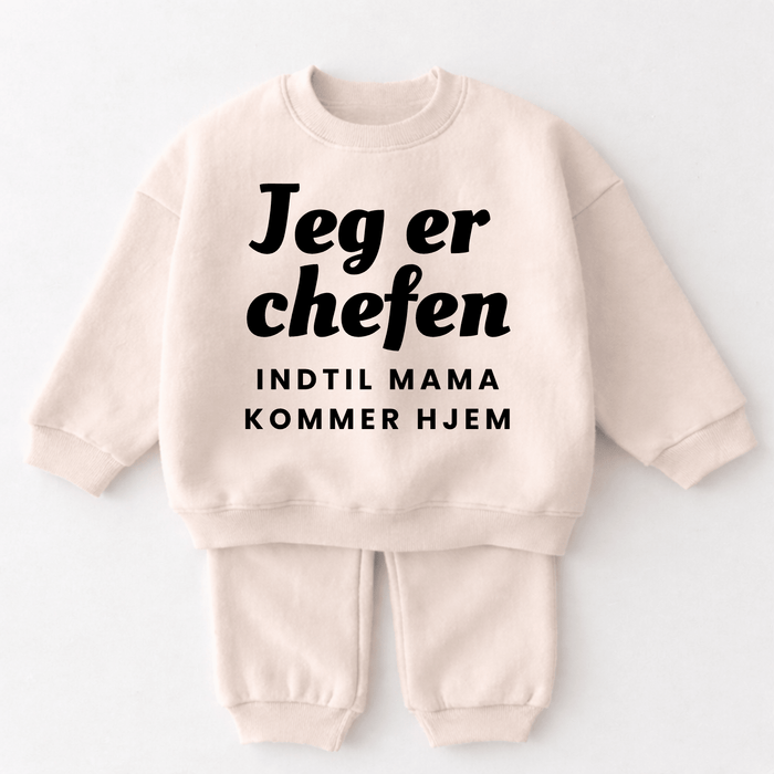 indtil Mama kommer hjem Jeg er chefen - Märchen Mode aus Bio - Baumwolle personalisierte geschenke Babyset & Bodys mit spruch & Geschenkideen für Neugeborene & 0–24 Monate & und perfekt als Geschenk zur Geburt