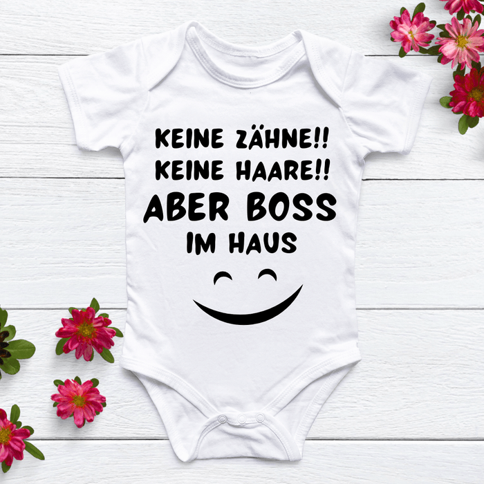 Keine Zähne!! keine Haare!! aber Boss im Haus - Märchen Mode aus Bio - Baumwolle personalisierte geschenke Babyset & Bodys mit spruch & Geschenkideen für Neugeborene & 0–24 Monate & und perfekt als Geschenk zur Geburt