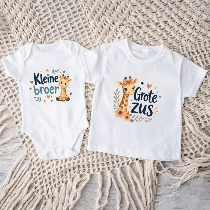 Kleine Broer & Grote Zus Giraffe Matching Set - Märchen Mode aus Bio-Baumwolle personalisierte geschenke Babyset & Bodys mit spruch & Geschenkideen für Neugeborene & 0–24 Monate & und perfekt als Geschenk zur Geburt