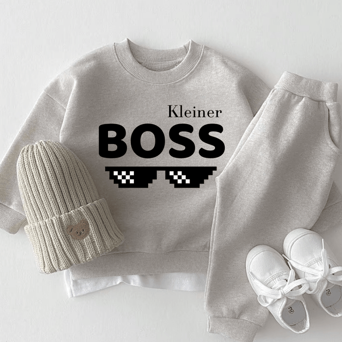 Kleiner BOSS - Märchen Mode aus Bio - Baumwolle personalisierte geschenke Babyset & Bodys mit spruch & Geschenkideen für Neugeborene & 0–24 Monate & und perfekt als Geschenk zur Geburt