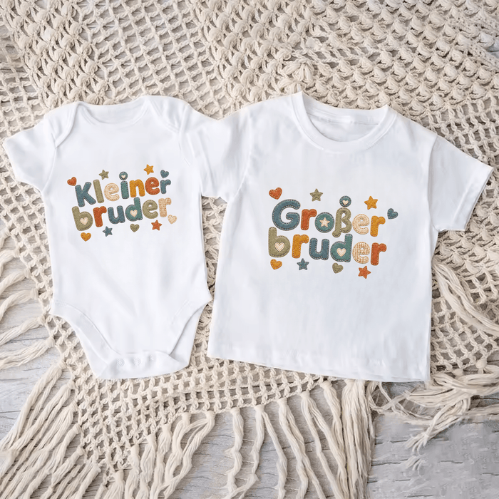 (Kleiner/Großer) Bruder Matching Sets Version III - Märchen Mode aus Bio-Baumwolle personalisierte geschenke Babyset & Bodys mit spruch & Geschenkideen für Neugeborene & 0–24 Monate & und perfekt als Geschenk zur Geburt