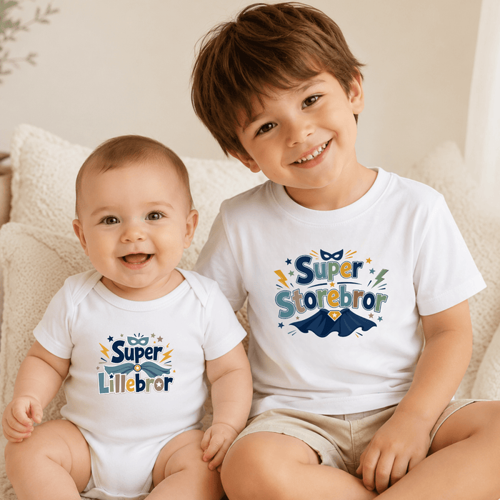 Lillebror & Storebror Super Matchende Sæt II - Märchen Mode aus Bio-Baumwolle personalisierte geschenke Babyset & Bodys mit spruch & Geschenkideen für Neugeborene & 0–24 Monate & und perfekt als Geschenk zur Geburt