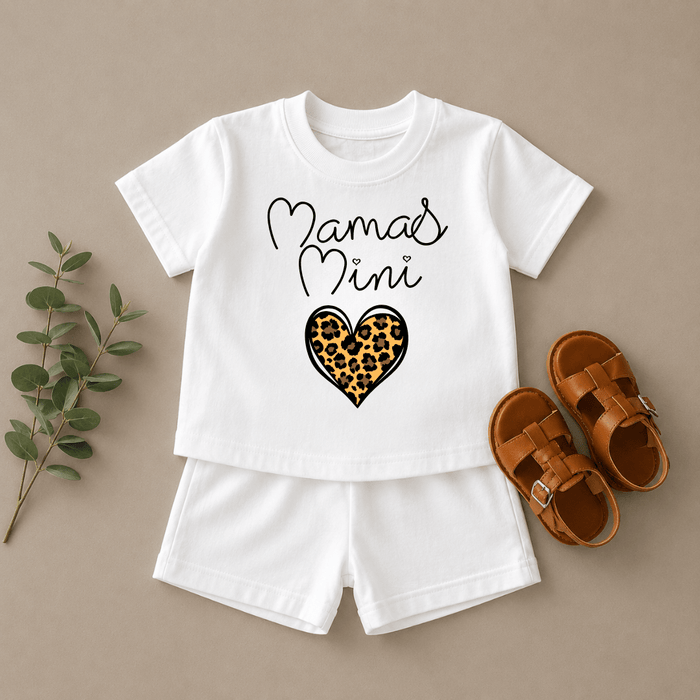Mama's mini - shortset - Märchen Mode aus Bio - Baumwolle personalisierte geschenke Babyset & Bodys mit spruch & Geschenkideen für Neugeborene & 0–24 Monate & und perfekt als Geschenk zur Geburt