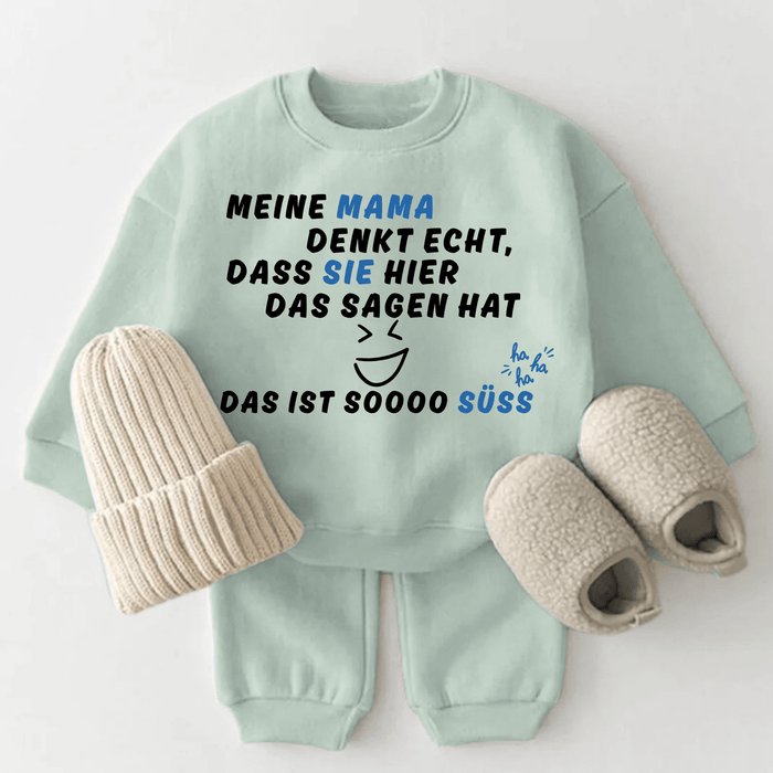 Meine Mama denkt echt, dass sie hier das sagen hat .Das ist soooo süß - Märchen Mode aus Bio - Baumwolle personalisierte geschenke Babyset & Bodys mit spruch & Geschenkideen für Neugeborene & 0–24 Monate & und perfekt als Geschenk zur Geburt