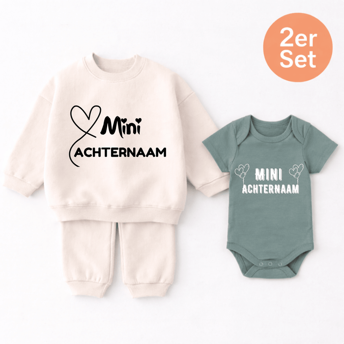Mini Achternaam 2er set - Märchen Mode aus Bio - Baumwolle personalisierte geschenke Babyset & Bodys mit spruch & Geschenkideen für Neugeborene & 0–24 Monate & und perfekt als Geschenk zur Geburt