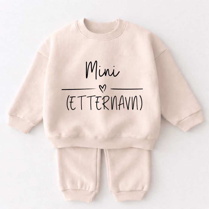 Mini [ETTERNAVN] - Märchen Mode aus Bio-Baumwolle personalisierte geschenke Babyset & Bodys mit spruch & Geschenkideen für Neugeborene & 0–24 Monate & und perfekt als Geschenk zur Geburt