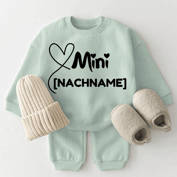 Mini [Nachname]. - Märchen Mode aus Bio - Baumwolle personalisierte geschenke Babyset & Bodys mit spruch & Geschenkideen für Neugeborene & 0–24 Monate & und perfekt als Geschenk zur Geburt