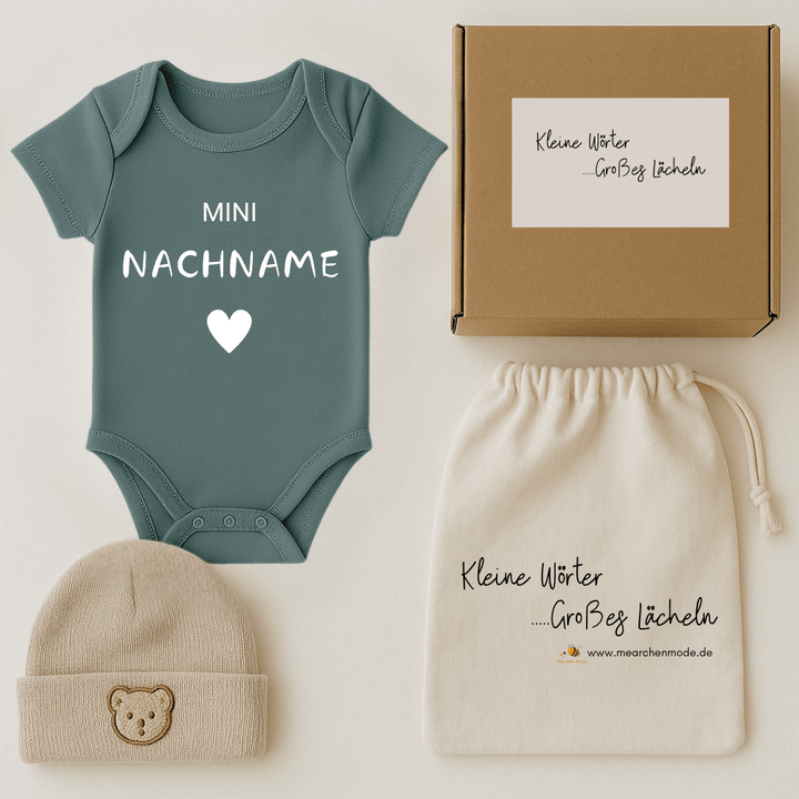 Mini Nachname - Body2 - Geschenkbox - Märchen Mode - 