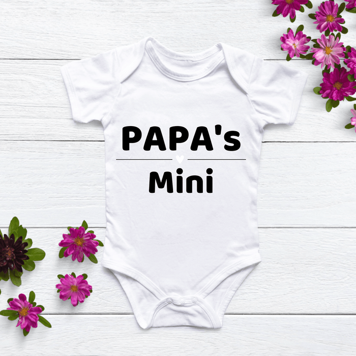 Mini PAPA'S Body - Märchen Mode aus Bio - Baumwolle personalisierte geschenke Babyset & Bodys mit spruch & Geschenkideen für Neugeborene & 0–24 Monate & und perfekt als Geschenk zur Geburt