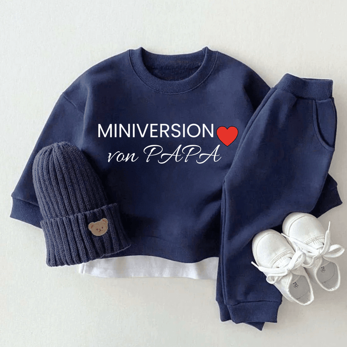 MINIVERSION von PAPA - Märchen Mode aus Bio - Baumwolle personalisierte geschenke Babyset & Bodys mit spruch & Geschenkideen für Neugeborene & 0–24 Monate & und perfekt als Geschenk zur Geburt