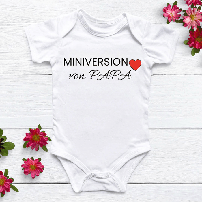 MINIVERSION von PAPA(Body) - Märchen Mode aus Bio - Baumwolle personalisierte geschenke Babyset & Bodys mit spruch & Geschenkideen für Neugeborene & 0–24 Monate & und perfekt als Geschenk zur Geburt