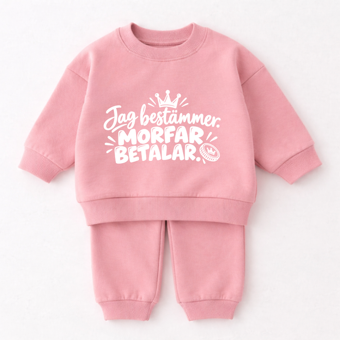 Jag bestämmer. Morfar betalar. – Ljusrosa