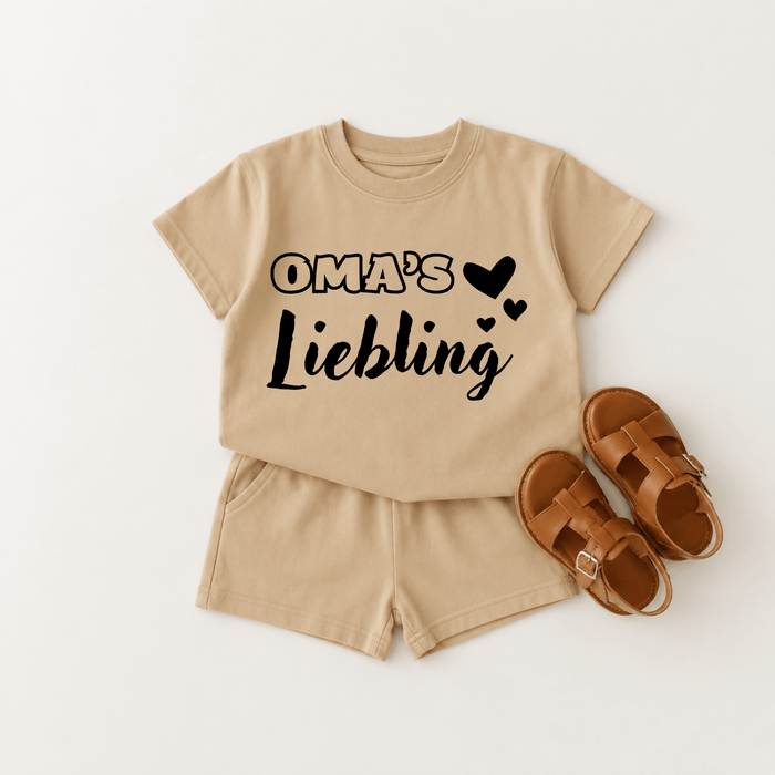 Oma’s Liebling short set - Märchen Mode aus Bio-Baumwolle personalisierte geschenke Babyset & Bodys mit spruch & Geschenkideen für Neugeborene & 0–24 Monate & und perfekt als Geschenk zur Geburt