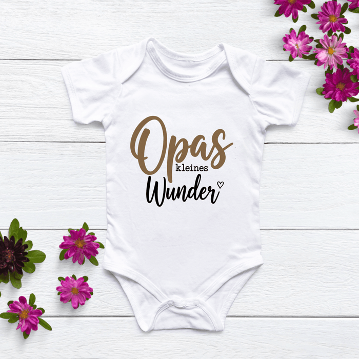 Opas kleines Wunder body - Märchen Mode aus Bio-Baumwolle personalisierte geschenke Babyset & Bodys mit spruch & Geschenkideen für Neugeborene & 0–24 Monate & und perfekt als Geschenk zur Geburt