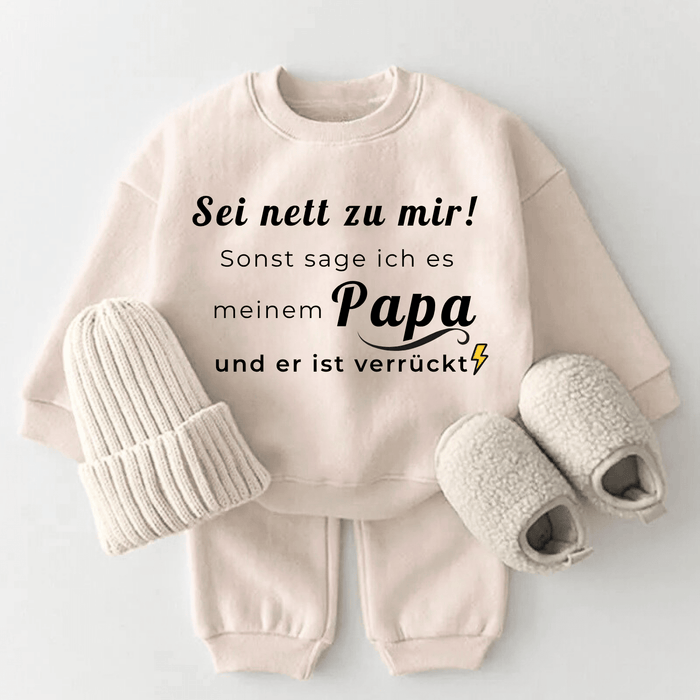 Sei nett zu mir! Sonst sage ich es meinem Papa und er ist verrückt - Märchen Mode aus Bio - Baumwolle personalisierte geschenke Babyset & Bodys mit spruch & Geschenkideen für Neugeborene & 0–24 Monate & und perfekt als Geschenk zur Geburt