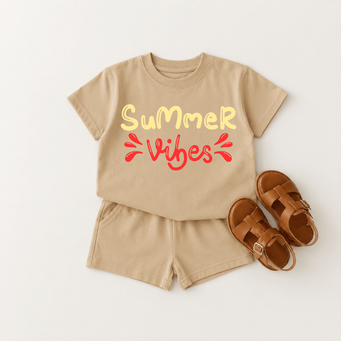 Summer vibes - shortset - Märchen Mode aus Bio - Baumwolle personalisierte geschenke Babyset & Bodys mit spruch & Geschenkideen für Neugeborene & 0–24 Monate & und perfekt als Geschenk zur Geburt